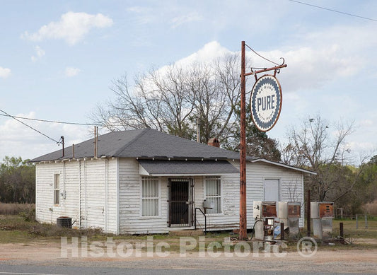 Photo - What's Left of an Old Pure Gasoline Station in Bartow, an Old Georgia Cotton-ginning Town- Fine Art Photo Reporduction