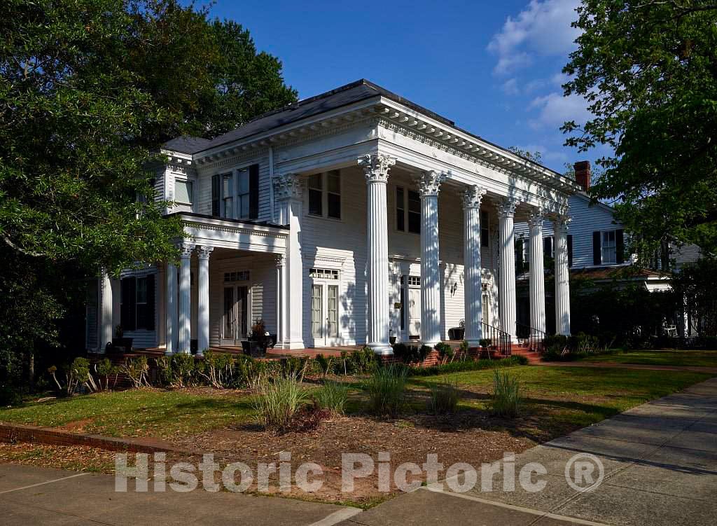 Photo - The historic Bell Martin House in Georgia's onetime capital city of Milledgeville- Fine Art Photo Reporduction