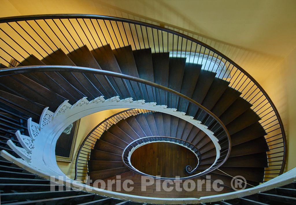 Photo - Charleston, South Carolina's, most elaborate spiral staircase, at the Nathaniel Russell House, now a house museum owned by the Historic Charleston Foundation