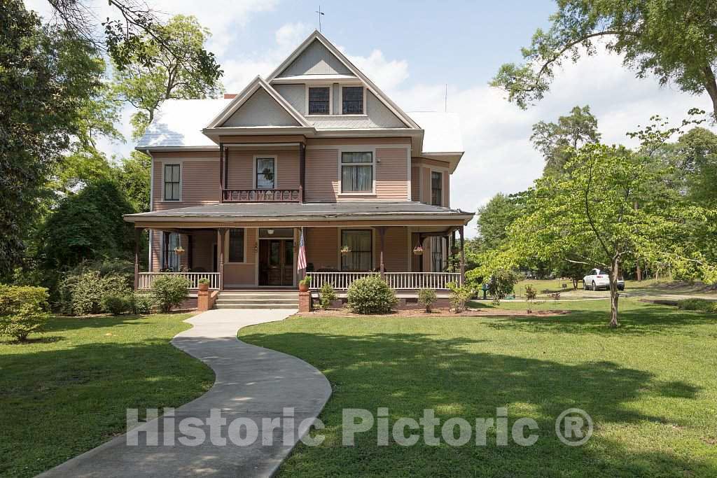 Photograph - Home in Hampton Heights, the oldest neighborhood in Spartanburg, South Carolina, a city in the foothills of the Blue Ridge Mountains roughly midway between Atlanta, Georgia 4