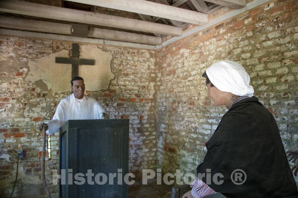 Photo- Display at Boone Hall Plantation and Gardens in Mount Pleasant, South Carolina 2 Fine Art Photo Reproduction