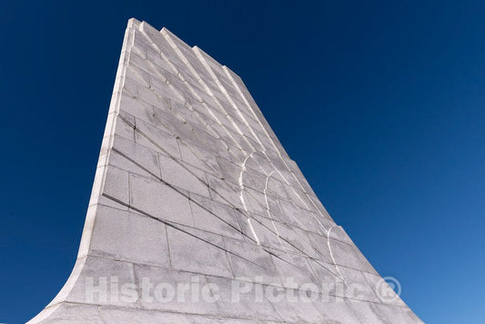 Photo - The Wright Brothers National Memorial in Kitty Hawk, North Carolina commemorates Wilbur and Orville Wright's famed First Flight in a Heavier-Than-air Machine