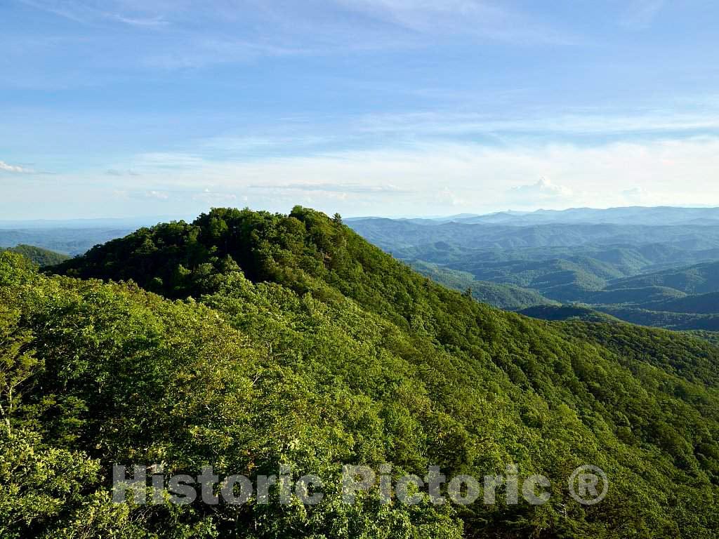 Photo - View of The Blue Ridge Mountains Near Blowing Rock, a Rocky outcropping Above a Gorge, Near The North Carolina City of The Same Name- Fine Art Photo Reporduction