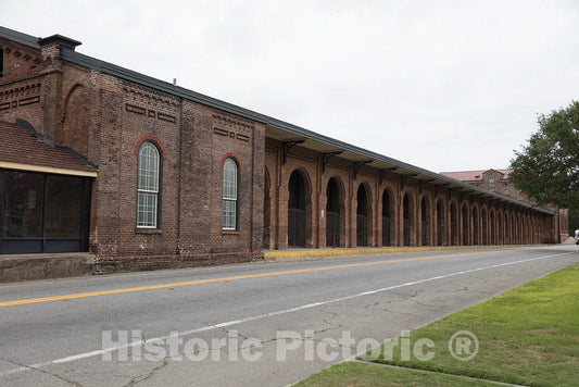 Photo - Part of The Savannah History Museum, Located Inside The Old Central of Georgia Railway Passenger shed, Built in The 1850s and 1860s- Fine Art Photo Reporduction