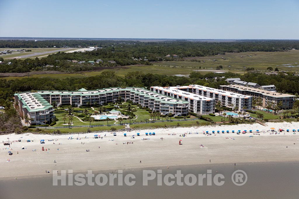 Photo - Area View of a Seaside condominium or Motel Complex on St. Simons Island, Georgia- Fine Art Photo Reporduction