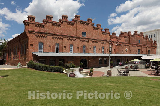 Photo- Headquarters building of the Burt's Bees personal-care products company in an old building in the American Tobacco neighborhood, locally called the American Tobacco Campus