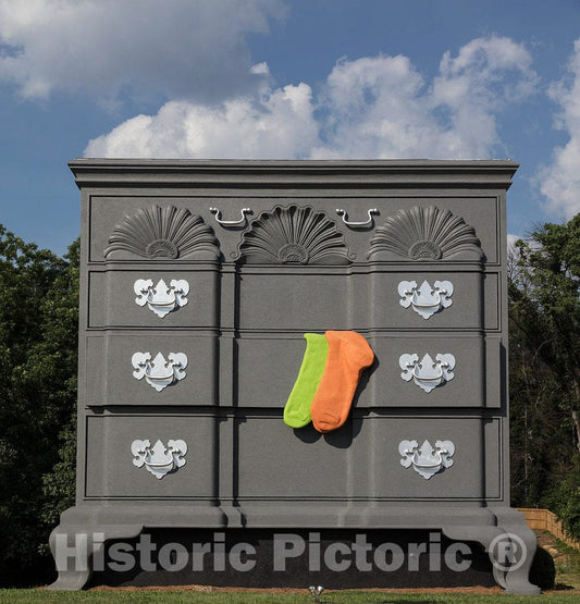 Photo- The Whimsical Building-Size Chest of Drawers in High Point, North Carolina, an Old Manufacturing Town That Calls Itself The Home Furnishing Capital of The World