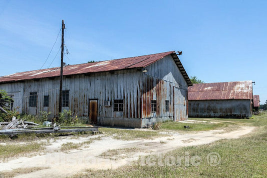 Photo - Classic Old, Rusted Georgia barn in Latta, South Carolina- Fine Art Photo Reporduction
