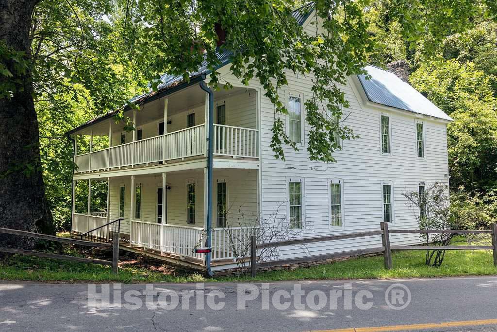 Photo- in The Mountains of Northern Georgia in a Settlement Called Chestnut Gap, This is The Home Built for Col 1 Fine Art Photo Reproduction