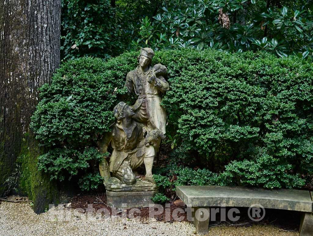 Photo- Garden Sculpture at The Swan House, a Historic House Museum in Atlanta, The Capital City of The Southern U.S. State of Georgia and The state's Largest City 2