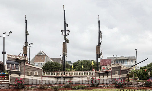 Photo - A Pirate Ship That's an Elaborate Prop in The Miniature-Golf Course at a Beach Attraction Called Paradise Fun Park in Kill Devil Hills, North Carolina