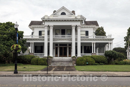 Photograph- The Charles O. Robinson House in Elizabeth City, North Carolina, has been in the Robinson family for more than a century and was built for the owner of a large cotton mill in town