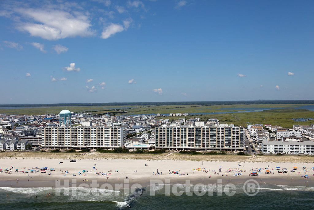 Photo - Beaches on The New Jersey Shore in Sea Isle City, New Jersey- Fine Art Photo Reporduction
