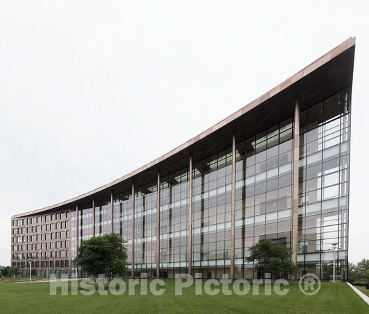 Photo - Exterior, Front. U.S. Courthouse and Federal Building, Cedar Rapids, Iowa- Fine Art Photo Reporduction