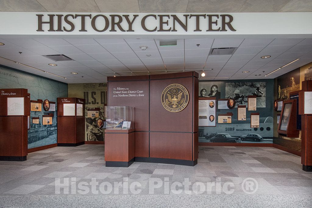 Photo - History center. U.S. Courthouse and Federal Building, Cedar Rapids, Iowa- Fine Art Photo Reporduction