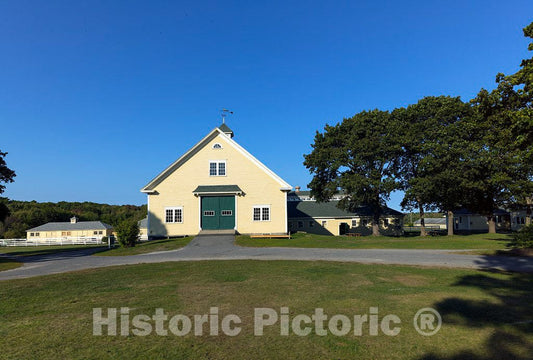 Photo - Dairy barn at The Wells National Estuarine Research Reserve in Wells, Maine- Fine Art Photo Reporduction