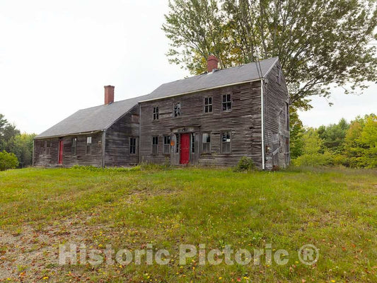 Photo- in a Style commonly seen in Northern New England, Two Old Homes are Joined on This Farm in Buxton, Maine 2 Fine Art Photo Reproduction