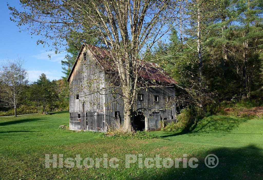 Photo- Old barn with a Built-in Drive-Through Passageway Near Middlebury, Vermont 2 Fine Art Photo Reproduction
