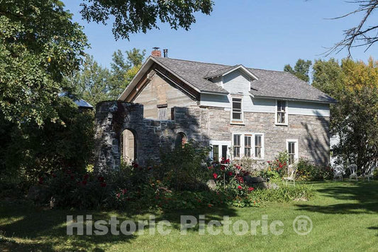 Photo - Historic Home of onetime Vermont Lieutenant Governor Nelson Fisk on Isle La Motte, one of The Lake Champlain Islands Chain in Vermont Waters of Lake Champlain