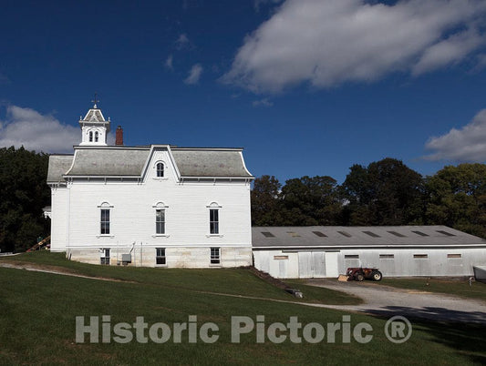 Photo- Main barn at The University of Vermont's Morgan Horse Farm, Near Weybridge, Vermont 2 Fine Art Photo Reproduction