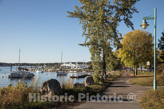 Photo- Scene Along The Lake Champlain Waterfront in Downtown Burlington, Vermont 5 Fine Art Photo Reproduction