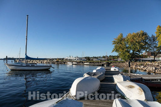 Photo- Scene Along The Lake Champlain Waterfront in Downtown Burlington, Vermont 6 Fine Art Photo Reproduction