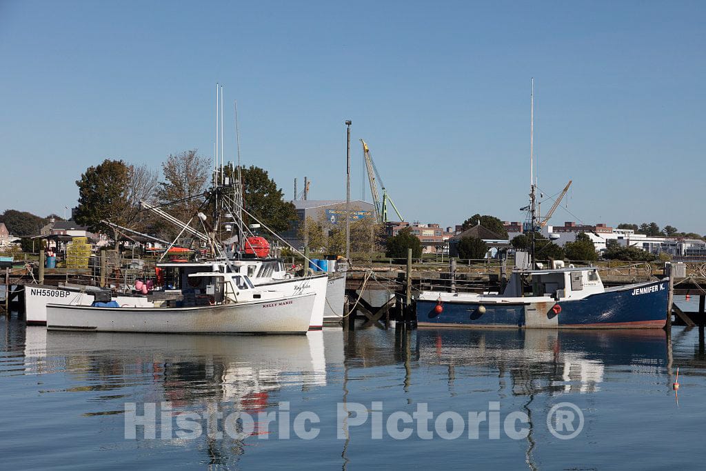 Photo- Fishing Boats in a Small Peirce Island Harbor in Portsmouth, New Hampshire 4 Fine Art Photo Reproduction