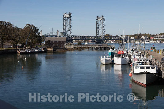 Photo- Fishing Boats in a Small Peirce Island Harbor in Portsmouth, New Hampshire 6 Fine Art Photo Reproduction