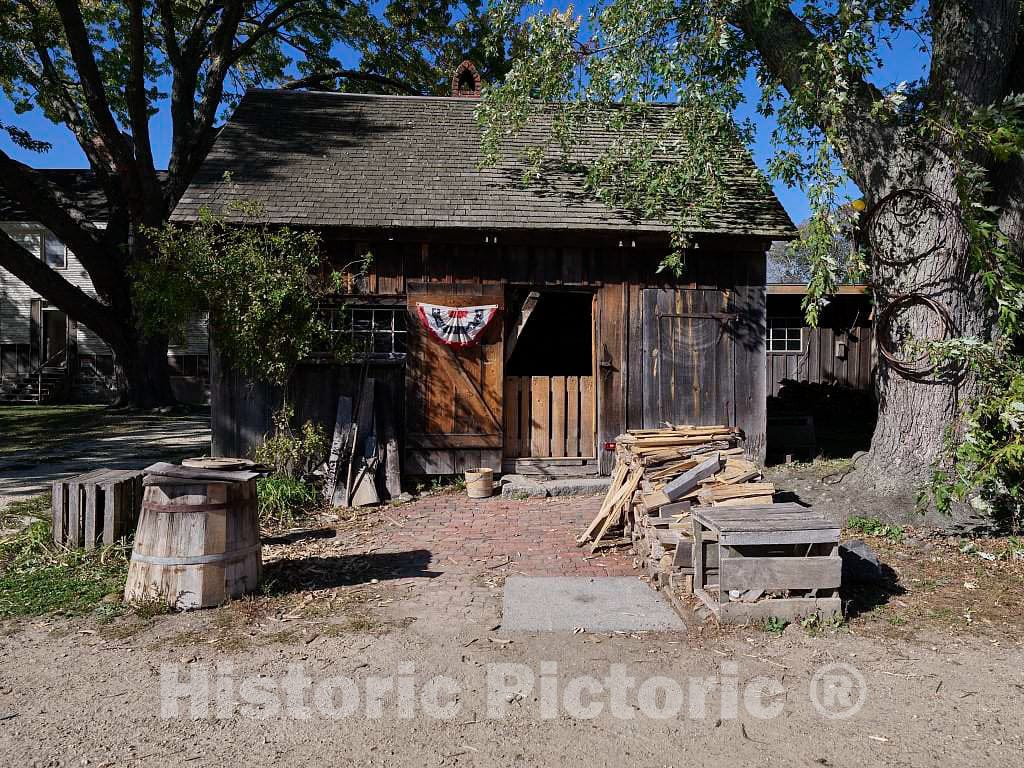Photo - The Dinsmore Shop at The Strawbery Banke Museum in Portsmouth, New Hampshire- Fine Art Photo Reporduction
