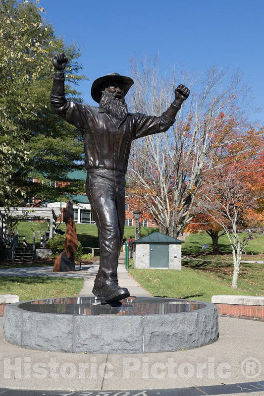 Photo - Sculpture of Yosef The Mountain Man, The Mascot of Appalachian State University in Boone, North Carolina- Fine Art Photo Reporduction