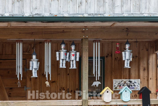 Photo - Tin Man Figures for Sale at Bearmeat's Indian Den Craft and Gift Shop in The Town of Cherokee, in The Great Smoky Mountain Range of far-Western North Carolina