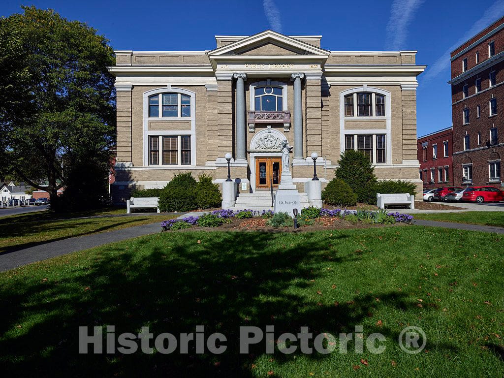 Photograph- The Aldrich Public Librry in Barre (pronounced"Barry"), Vermont. The free public library was completed in 1908 with funds bequeathed by Leonard Frost Aldrich, a local businessman