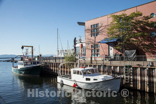 Photo - Boats in a Cove Along Lake Champlain in Burlington, Vermont- Fine Art Photo Reporduction
